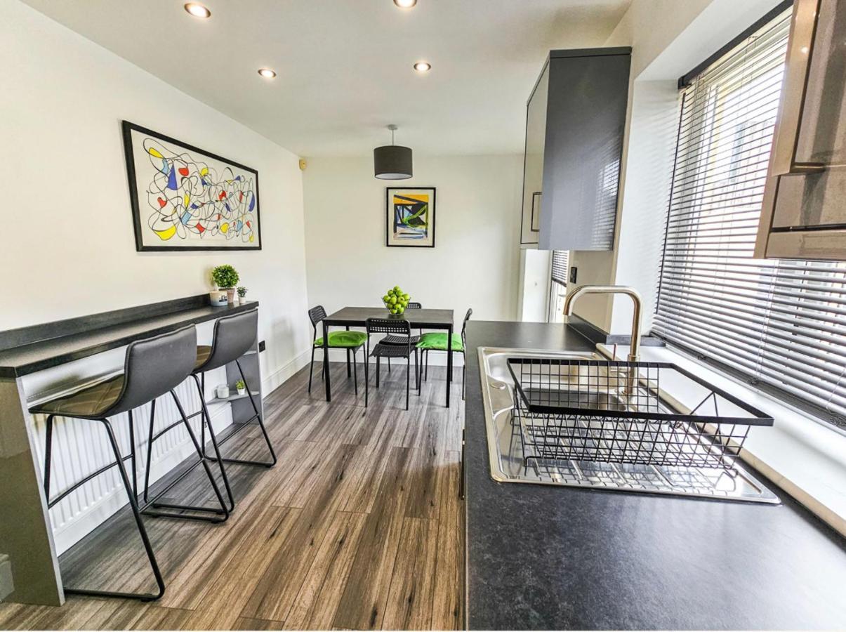 Two Bedroom Detached Modern Bungalow Close To Plymouth Argyle Fc Екстериор снимка